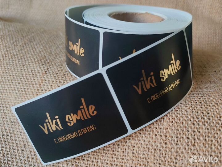 Печать наклеек с логотипом Печать стикеров