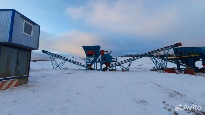 Комплекс, грохот, питатель, дробилка