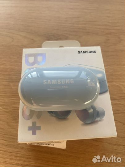 Беспроводные наушники samsung Новые
