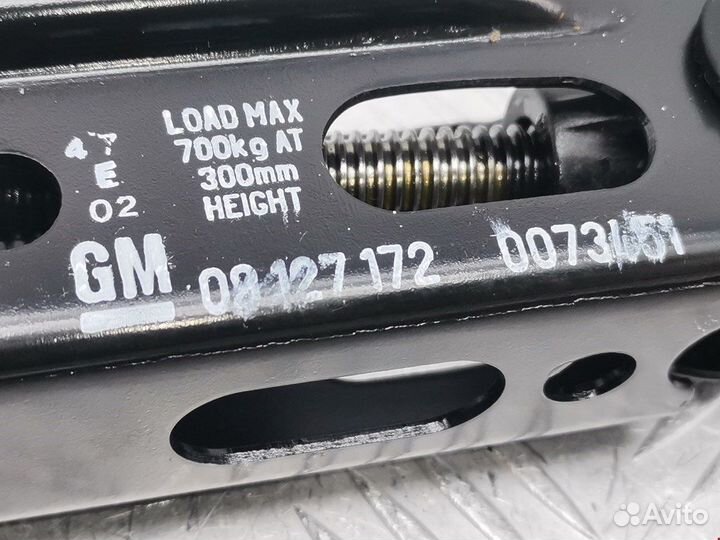 Домкрат для Opel Astra G 13331922