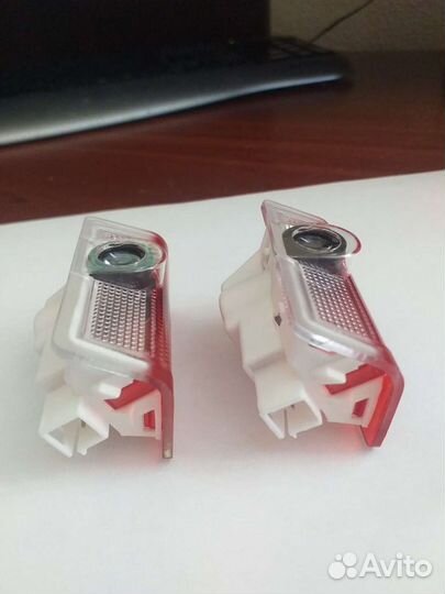 Проекция логотипа mercedes