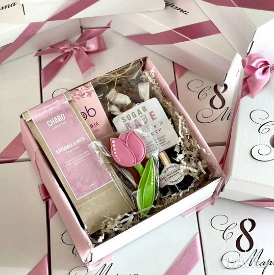 8 марта праздничный набор косметики бьюти бокс