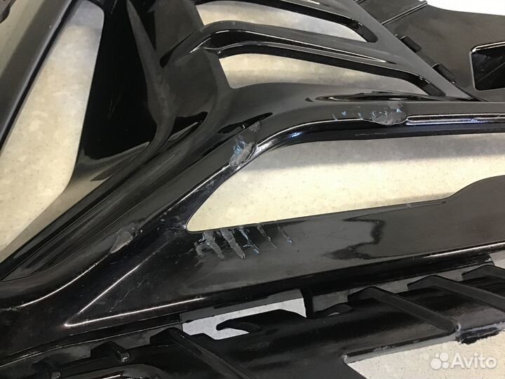 Рамка противотуманой фары правой Hyundai Sonata VI