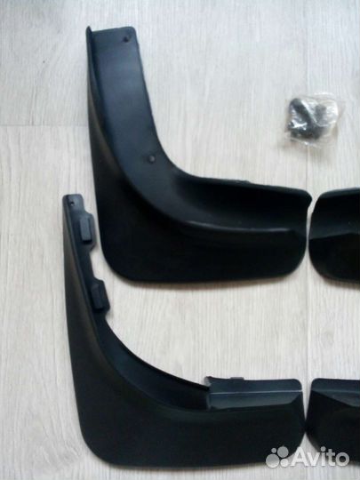 Брызговики Volkswagen Golf 6, Mk6 (новые)