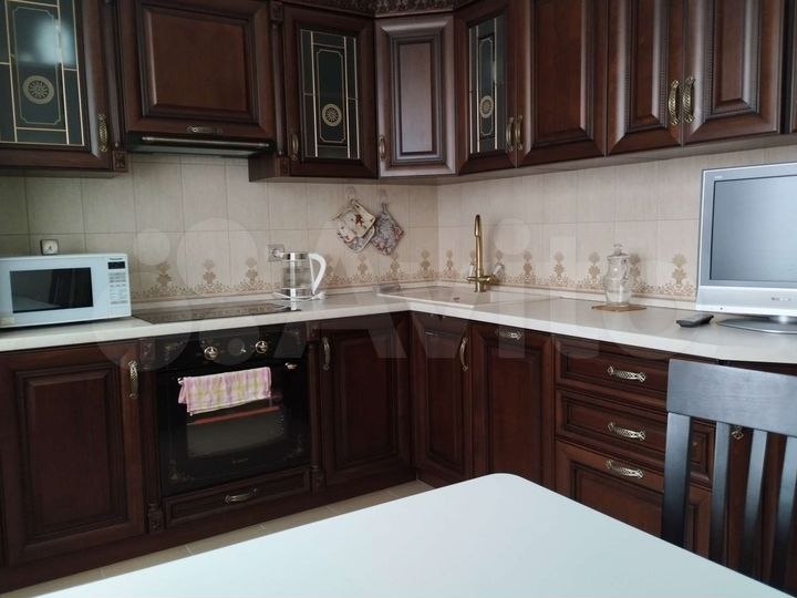 2-к. квартира, 64 м², 8/25 эт.