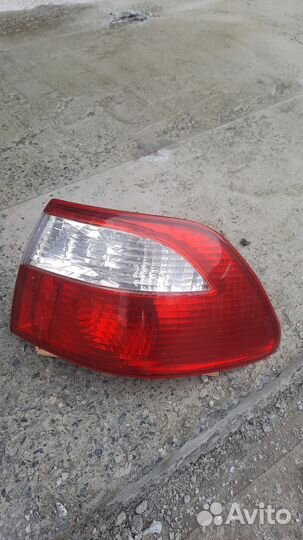 Фара задняя правая мазда капелла