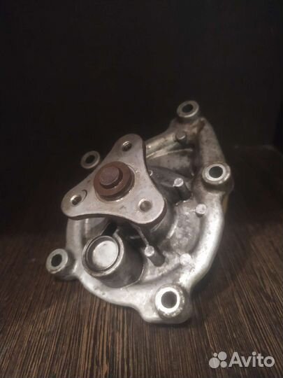 Помпа для Peugeot/Citroen двигатель EP6