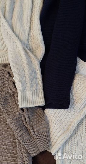 Свитер 40-46 и жилетка новая