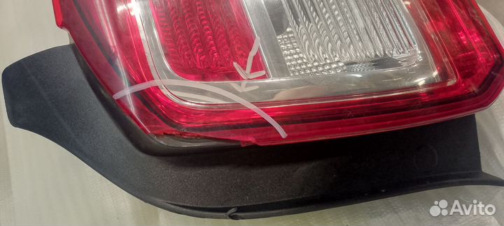 Фонарь задний правый Рено Логан 2