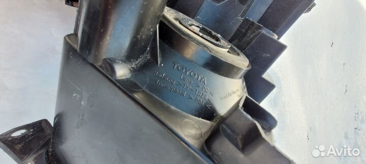 Фары Toyota rav4, оригинал, бу, комплект из 2 шт