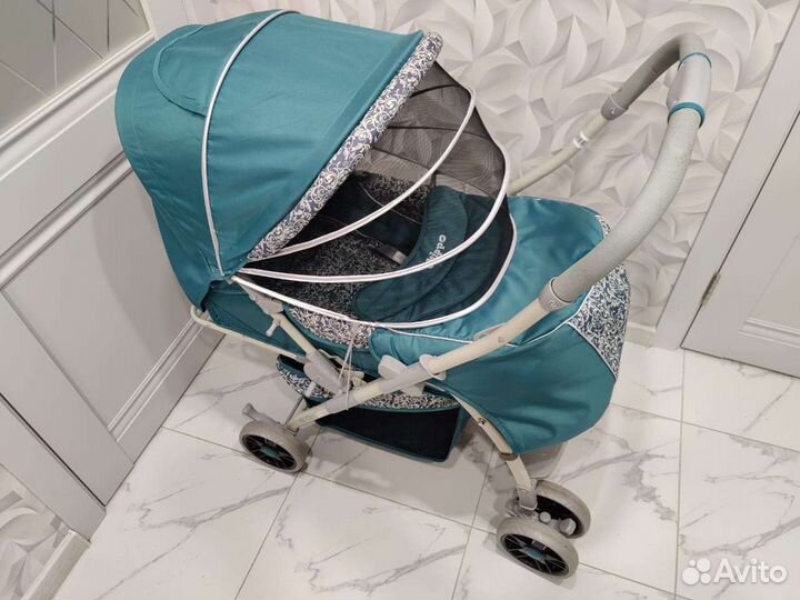 Коляска прогулочная indigo chippo