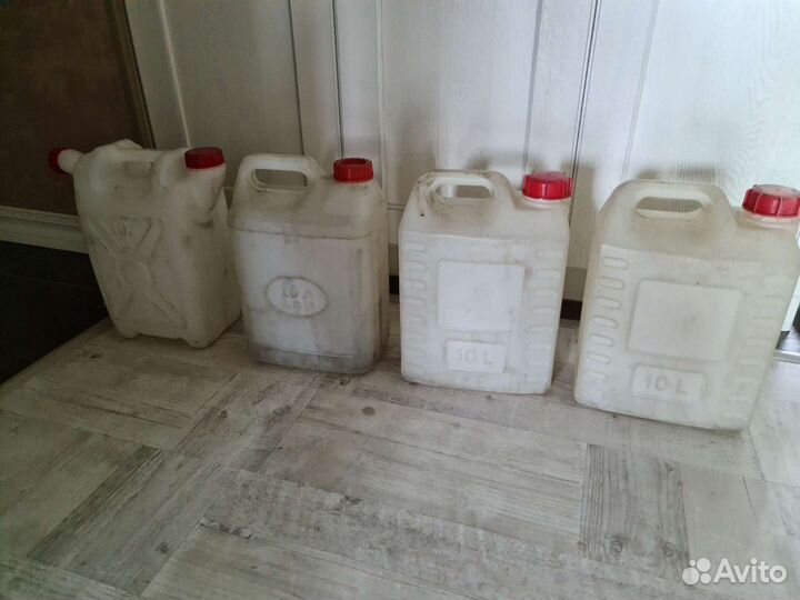 Канистры пластиковые бу 10