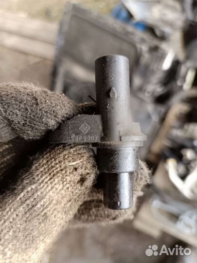 Датчик коленвала, распредвала бмв Х5 Е53 М54 Б30