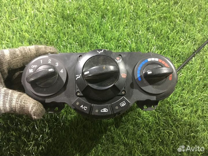 Блок управления печкой Chevrolet Lacetti