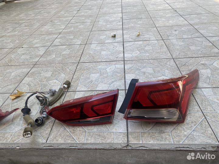 Задние стопы на hyundai solaris 2