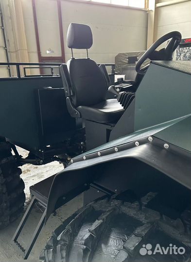 Вездеход переломка Grizzly (Снегоболотоход)