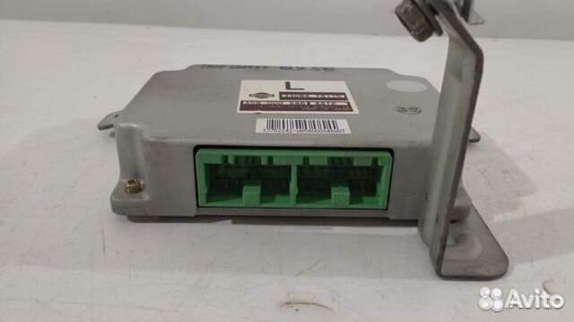 Блок управления раздаткой Infiniti QX56