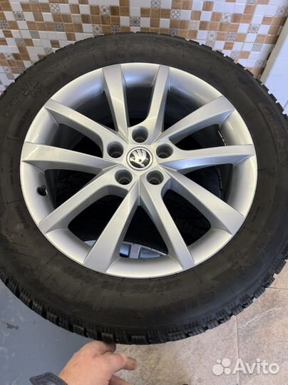 Tigar Winter 235/55 R18 104