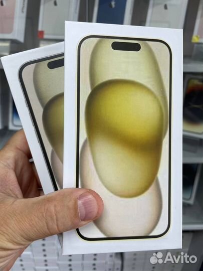 iPhone 15, 256 ГБ