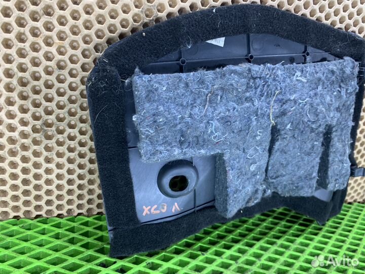 Накладка салона нижняя левоя lifan x60