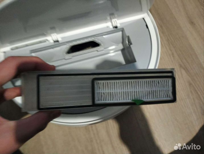 Робот пылесос