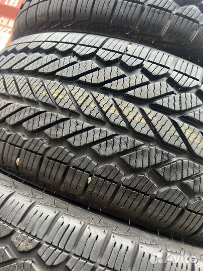 Bridgestone WeatherForce 215/55 R17