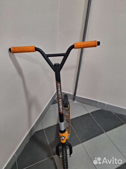 Трюковой самокат