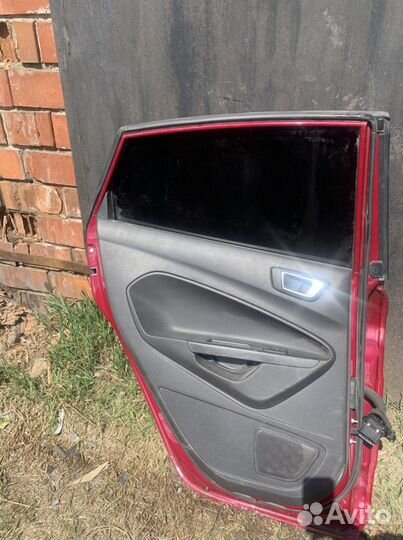 Дверь задняя левая Ford Fiesta 6 хэтчбек