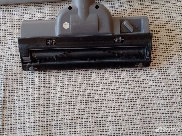 Для пылесоса турбо-щетка и телескопическая палка