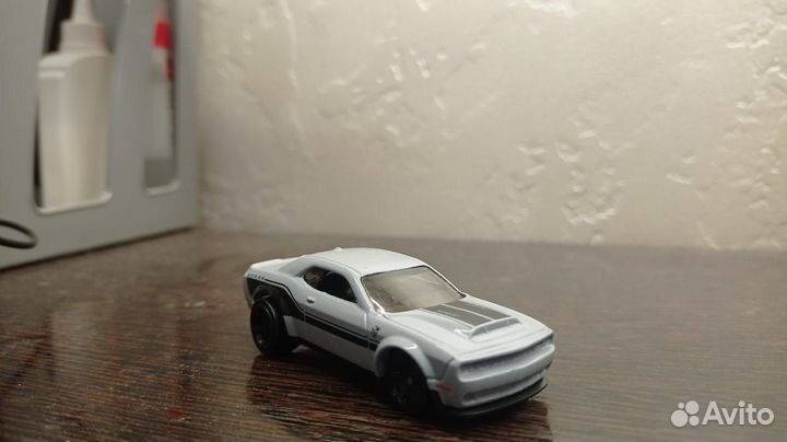 Машинки Hot Wheels