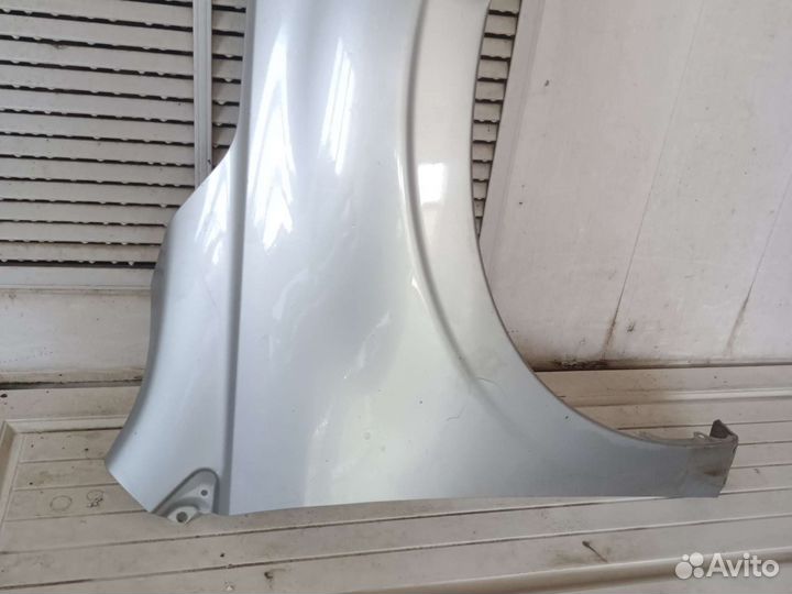 Крыло переднее правое Субару Форестер