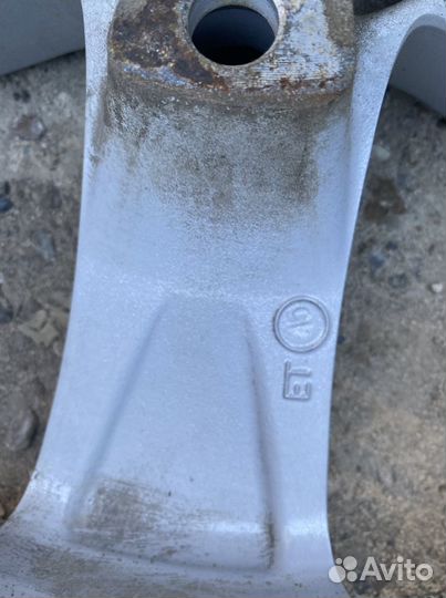 Литые диски r15 на renault fluence/Megane 3