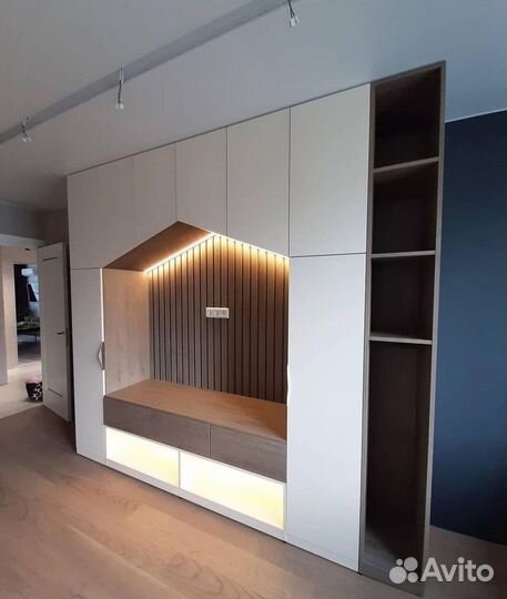 Шкаф встроенный