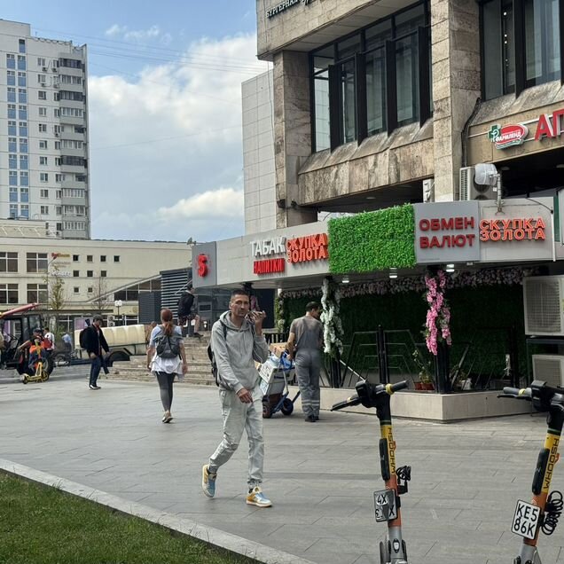 Топ трафик на выходе из метро