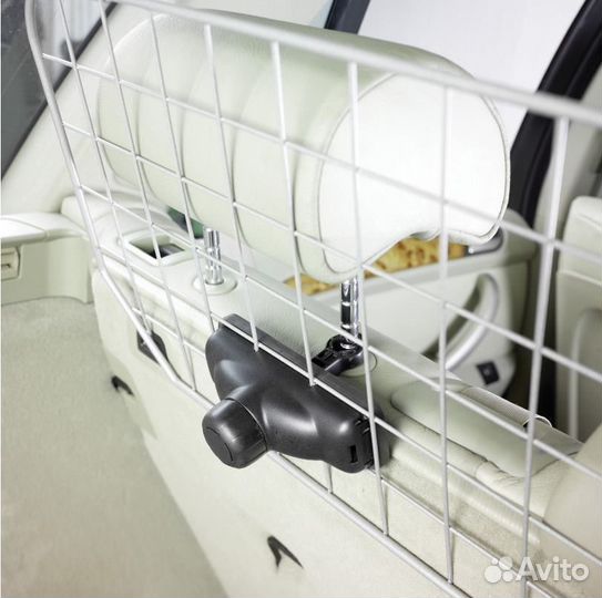 Решётка и гамак для собак в машину