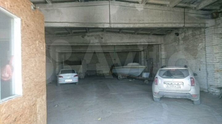 Склад, 300 м²