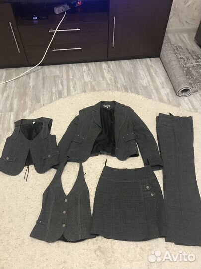 Много вещей на девочку