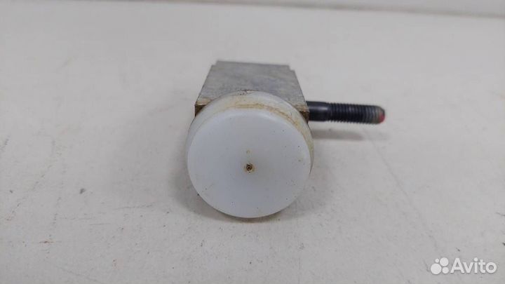 Клапан кондиционера Hyundai Accent LC, Tagaz 2000