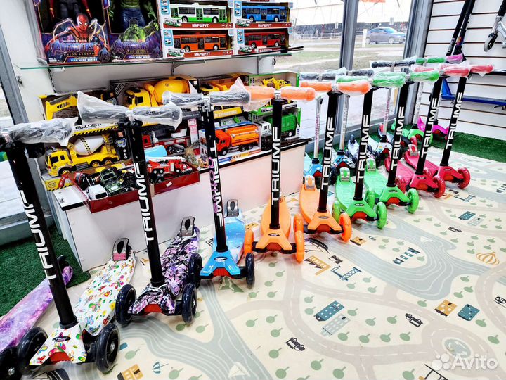 Самокат детский трехколесный светящиеся колёса