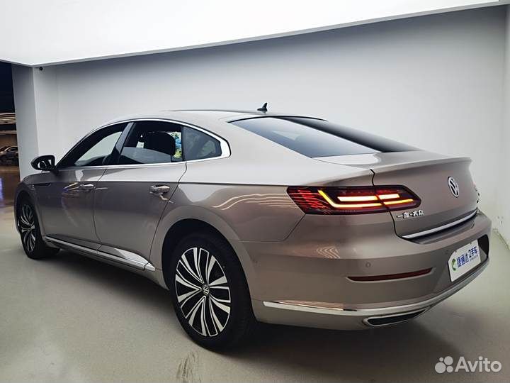 Volkswagen Arteon 2.0 AMT, 2020, 30 000 км