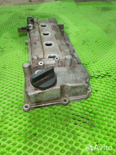 Клапанная крышка nissan note micra march 1.4