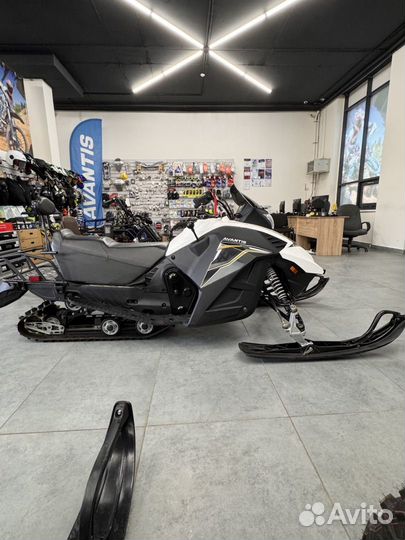 Снегоход 4 тактный (белый)