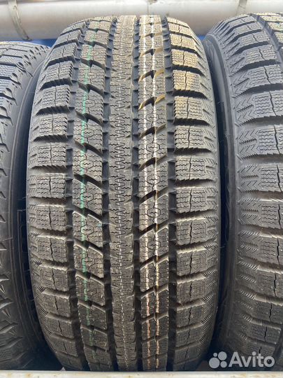 Toyo Observe GSi-5 235/50 R19 102H