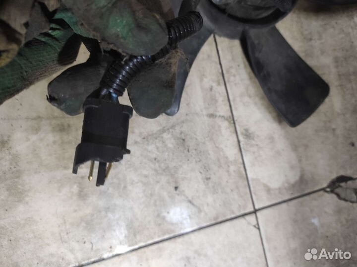 Вентилятор охлаждения Nissan Tiida C11