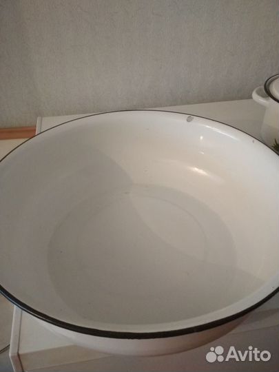 Блюда Эмалированные Б / У