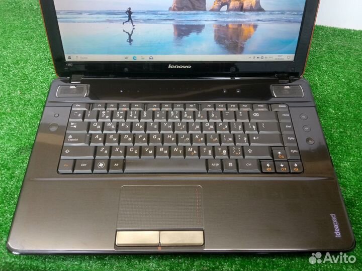 Ноутбук Lenovo y560 Intel Core i3 8/256 Gb