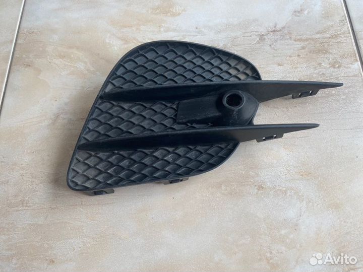 Решетка в бампер правая Mercedes Glc Class X253