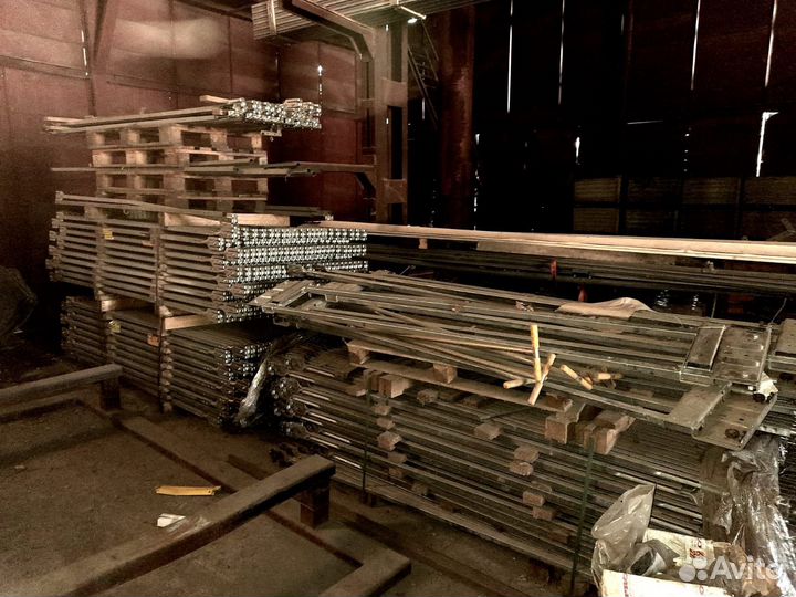 Сдвижная крыша на полуприцеп