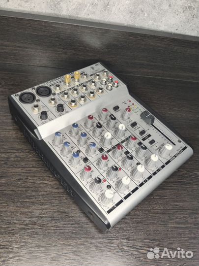 Микшерный пульт behringer eurorack ub1002