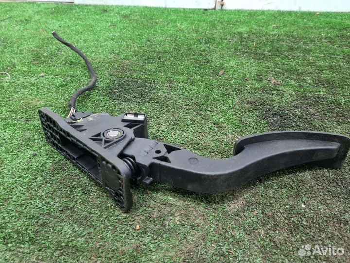 Электронная педаль газа Chery CrossEastar B14